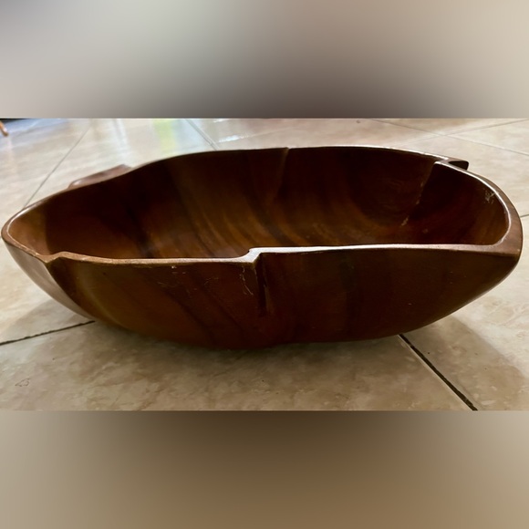 Giant Teakwood Leaf Bowl - Fruit Bowl - Centerpiece Bowl - Decorative Fall Bowl - Picture 3 of 7